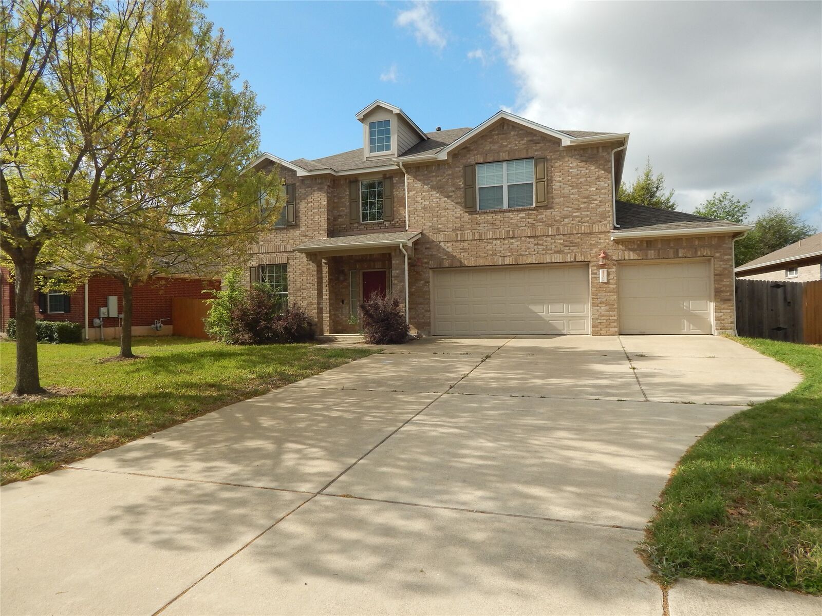 Property Photo:  1110 Willowbrook Drive  TX 78613 