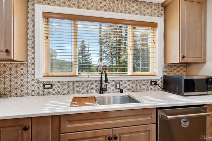 Property Photo: 1229 Magnolia Street CA 95490