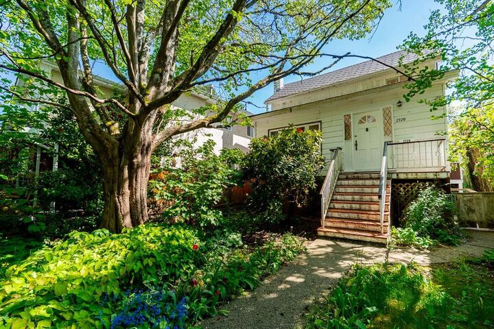 Property Photo:  2720 W 24th Avenue  BC V6L 1R1 