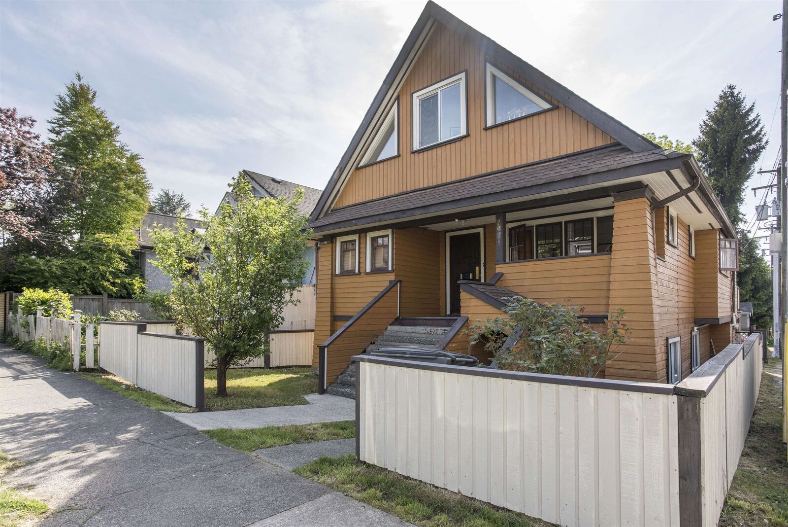 Property Photo:  2051 Stephens Street  BC V6K 3W2 