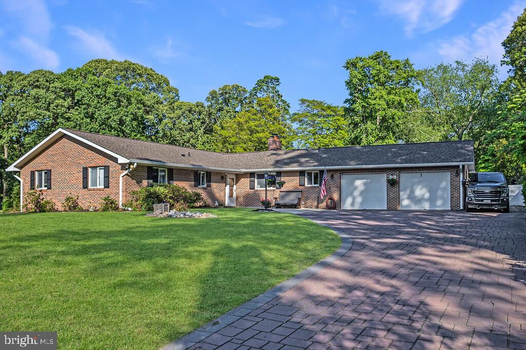 Property Photo: 7 Sonora Drive MD 21122