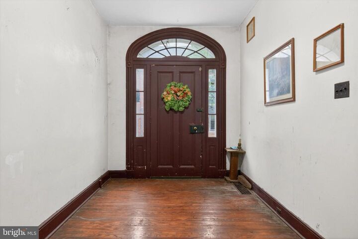 Property Photo:  21 E Main Street  PA 17241 