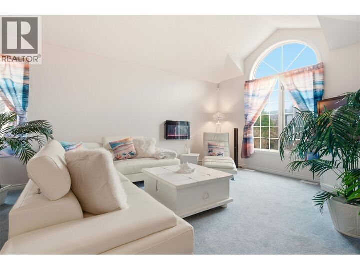 Property Photo:  756 Springrose Way  BC V1W 3M2 