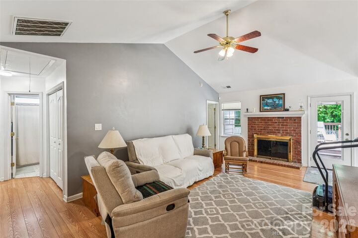 Property Photo:  13221 Crooked Pine Court  NC 28215 