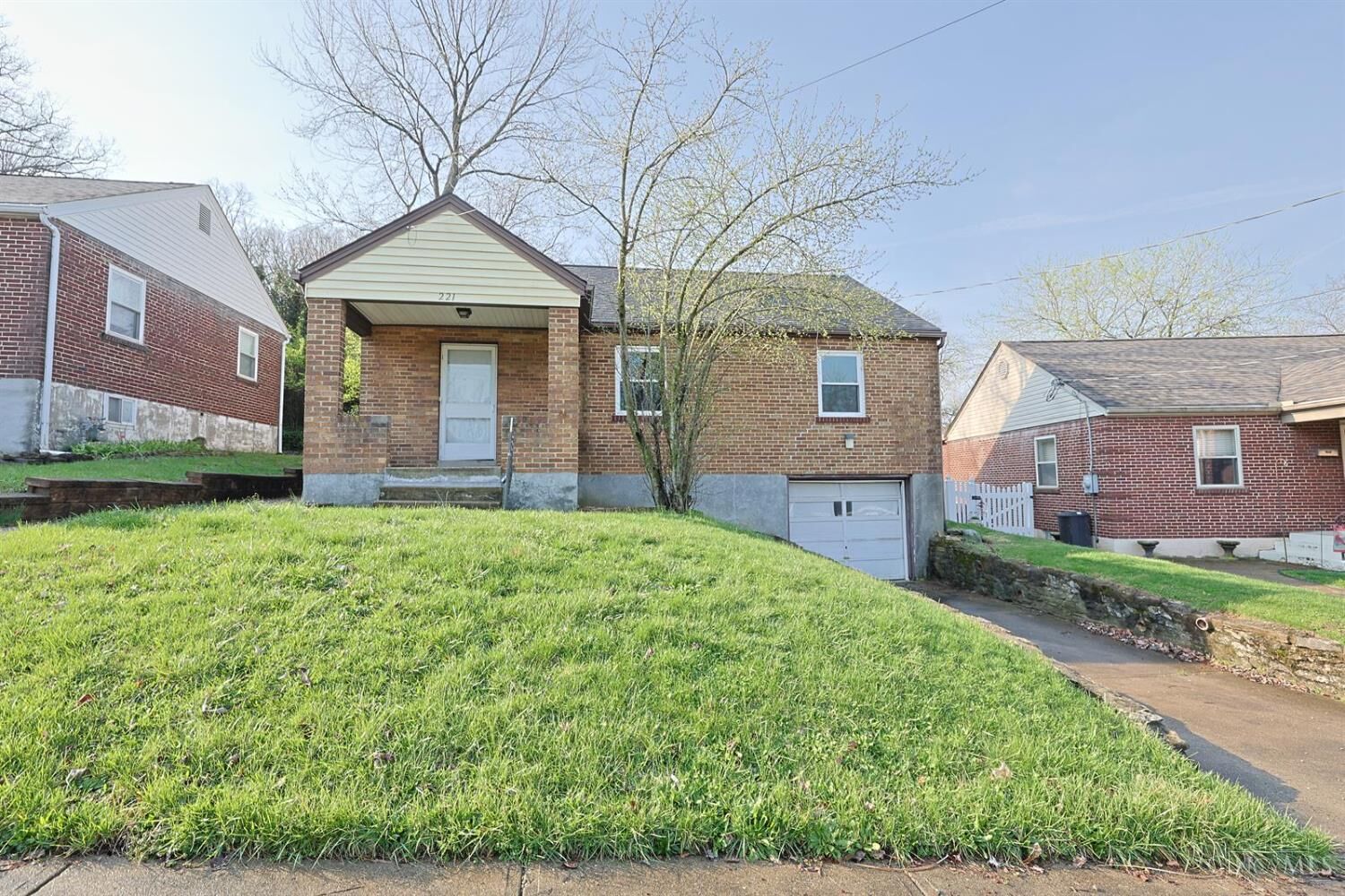 Property Photo:  221 E Mechanic Street  OH 45215 