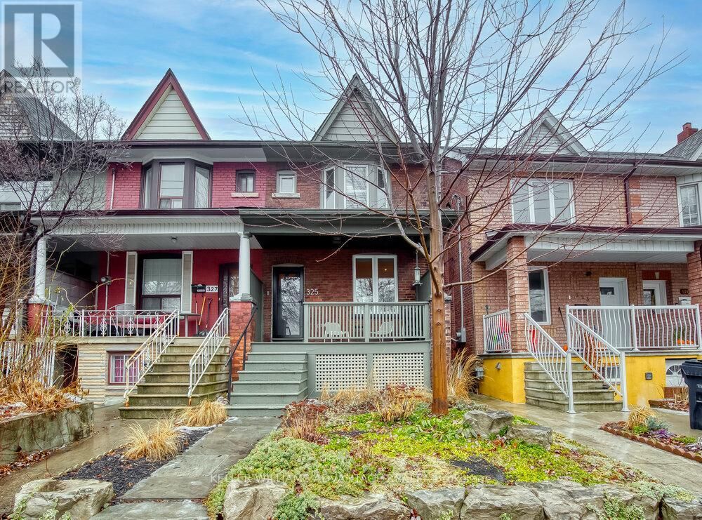 Property Photo:  325 Perth Avenue Lower  ON M6P 3X9 