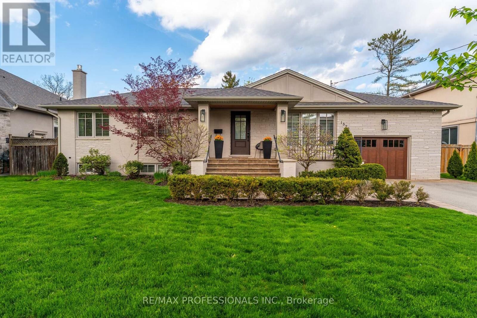 Property Photo:  1326 Stanbury Road  ON L6L 2J4 