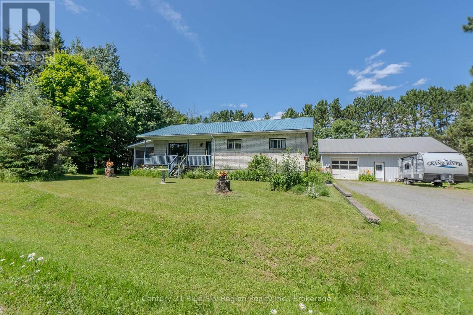 Property Photo:  9 Dupras Street  ON P0H 2C0 