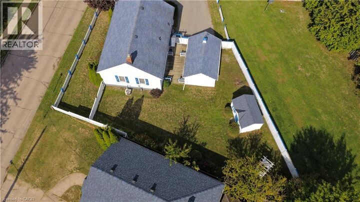 Property Photo:  272 Carlton Street  ON L2N 1B9 