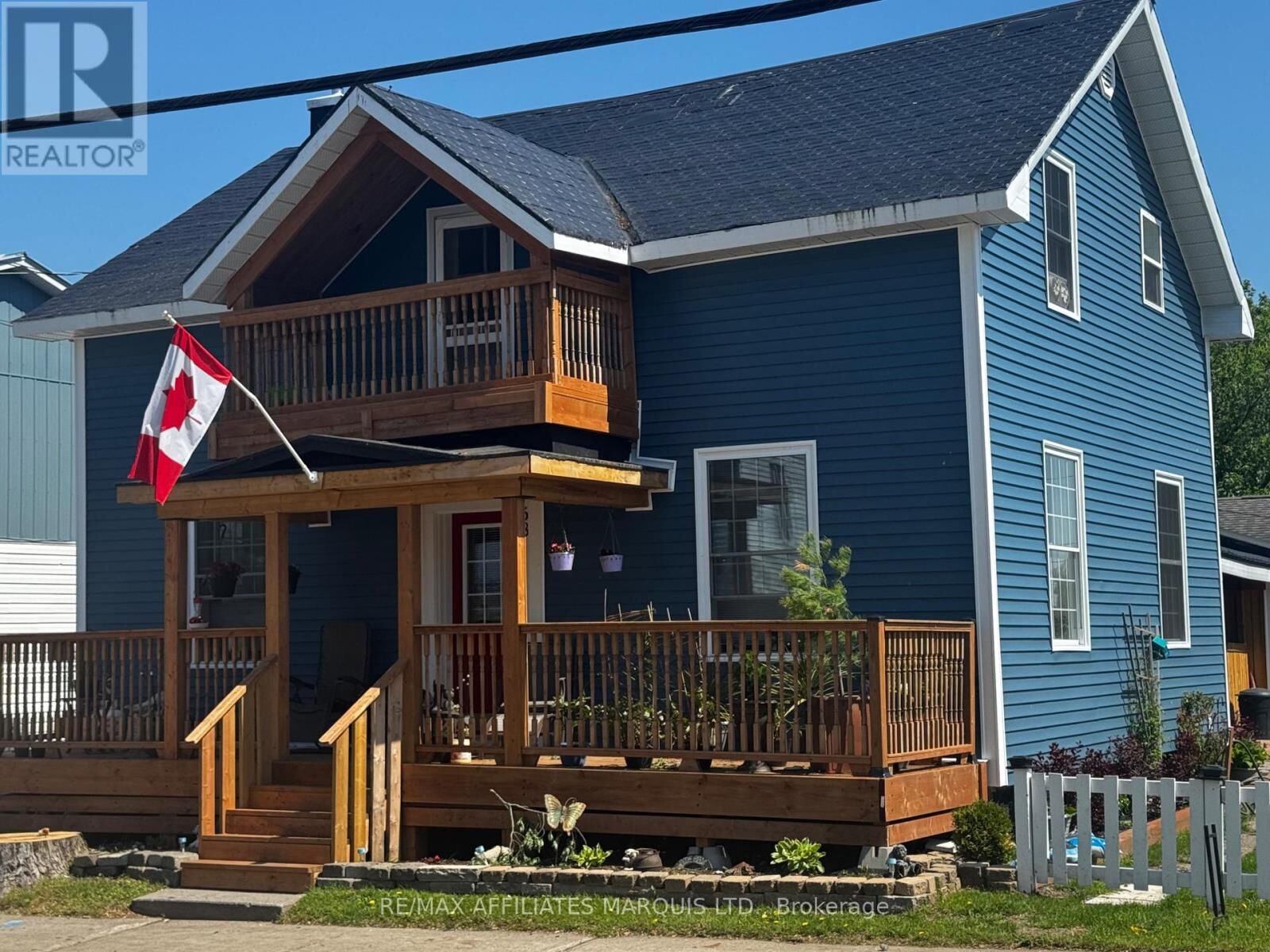 Property Photo: 58 Kenyon Street West ON K0C 1A0