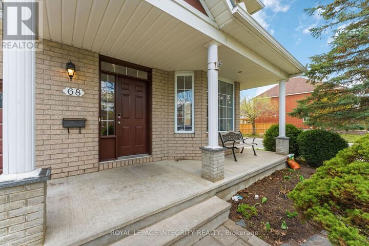 Property Photo:  68 Greatwood Crescent  ON K2G 6T6 