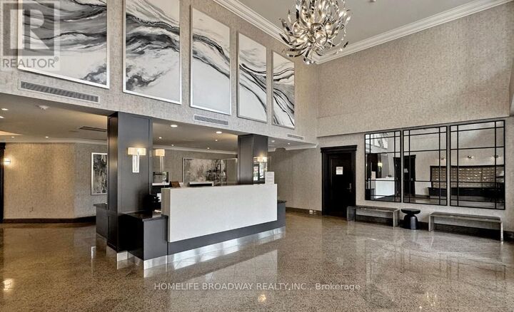 Property Photo:  2 Clairtrell Road 315  ON M2N 7H5 