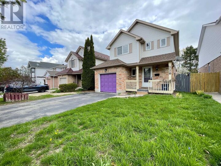 Property Photo:  220 Pastern Trail  ON N2K 3X4 
