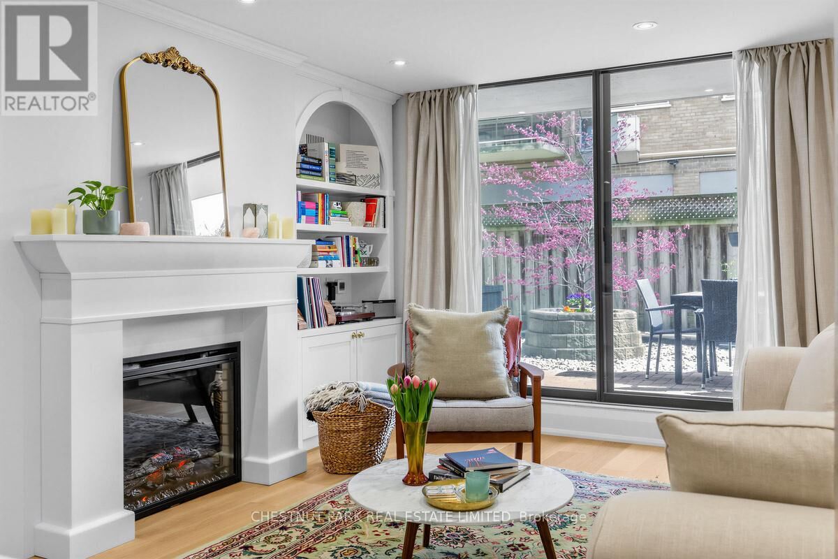 Property Photo:  212 St. George Street 102  ON M5R 2N5 