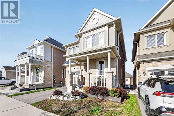 Property Photo:  2725 Sapphire Drive  ON L1X 0G3 