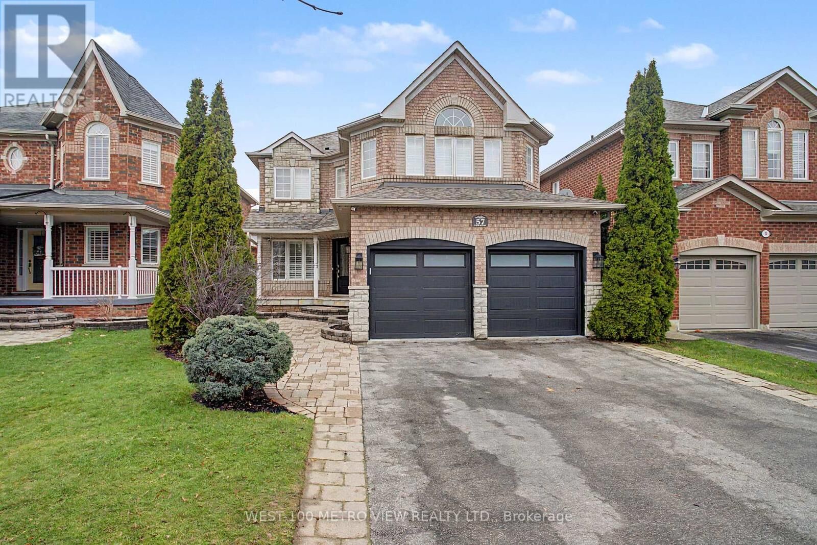 Property Photo:  57 Forsyth Crescent  ON L7G 5L5 