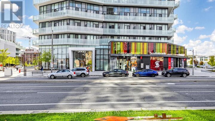 Property Photo:  3900 Confederation Parkway 4204  ON L5B 0M3 