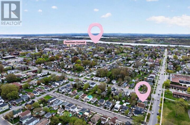 Property Photo:  505 Cumberland Street  ON K6J 4J3 
