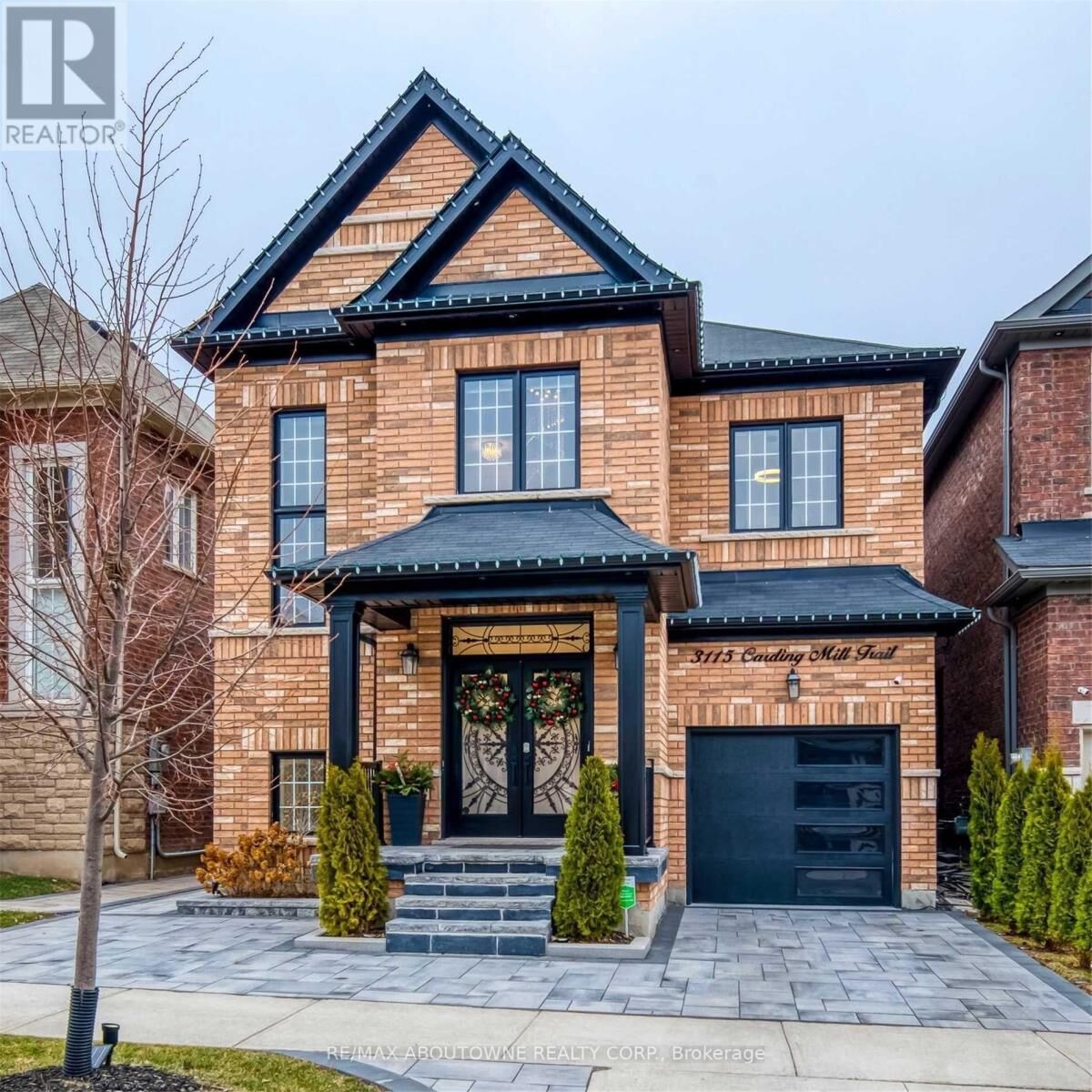 Property Photo:  3115 Carding Mill Trail  ON L6M 0Z5 