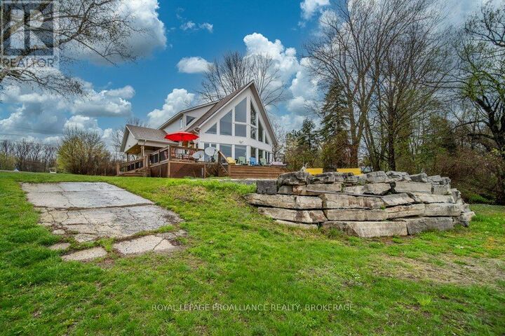 Property Photo:  243 Leone'S Cove Lane  ON K0H 2Y0 