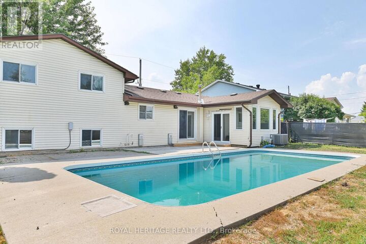 Property Photo:  10 Reid Street  ON K7R 3V2 