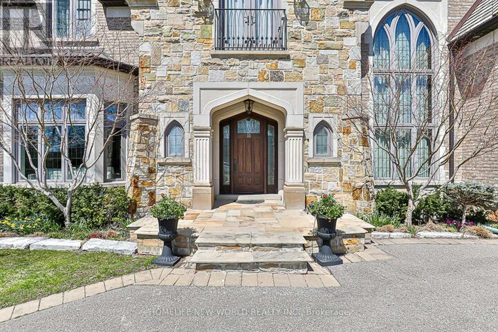 Property Photo:  11 Purling Place  ON M3B 1V4 