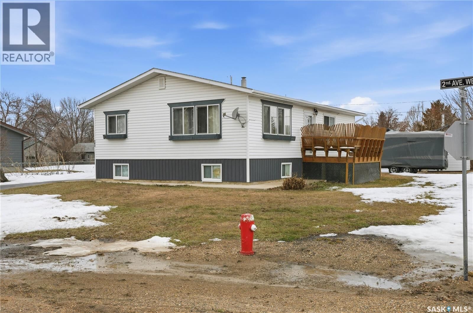 Property Photo:  302 2nd Avenue W  SK S0J 0J0 