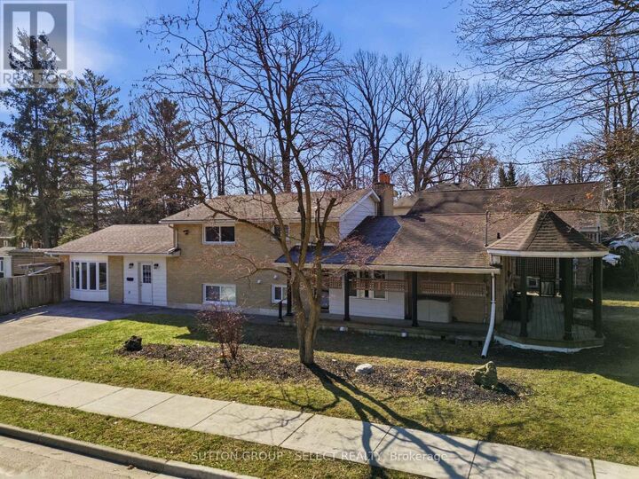Property Photo:  45 Upper Avenue  ON N6H 2L5 