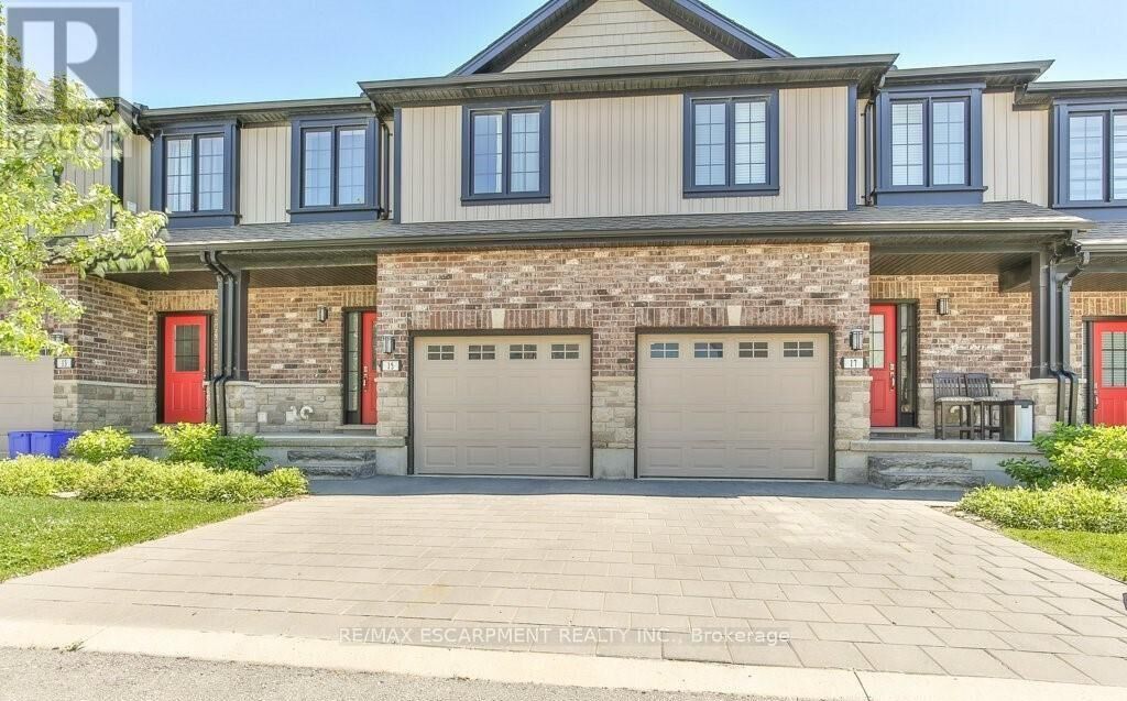 Property Photo:  2235 Blackwater Road 15  ON N5X 4K2 