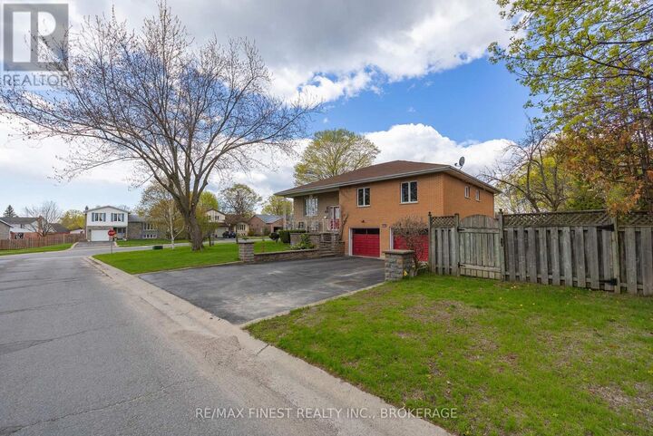 Property Photo:  895 Nottinghill Avenue  ON K7P 2B4 
