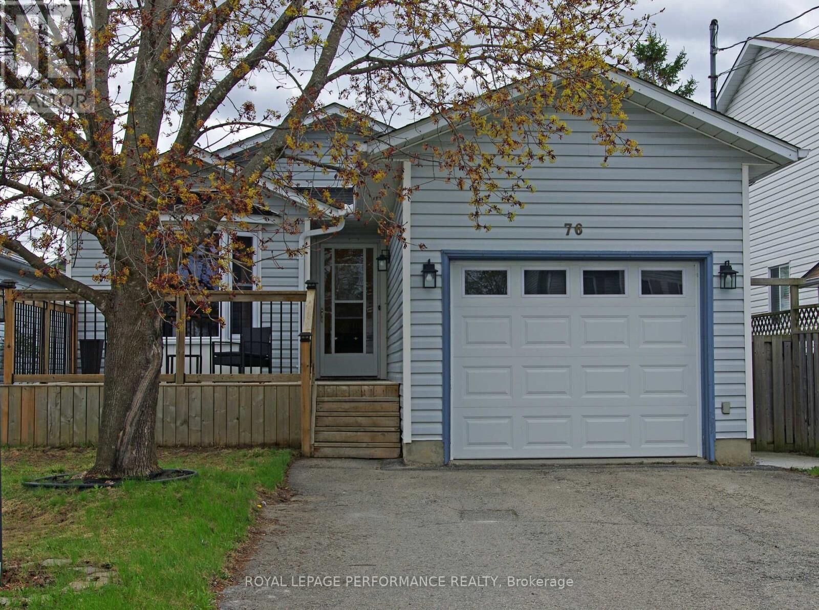 Property Photo:  76 Lemaistre Street  ON K7C 4K4 