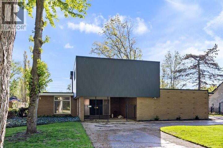 Property Photo:  3760 Victoria Boulevard  ON N9E 3L8 