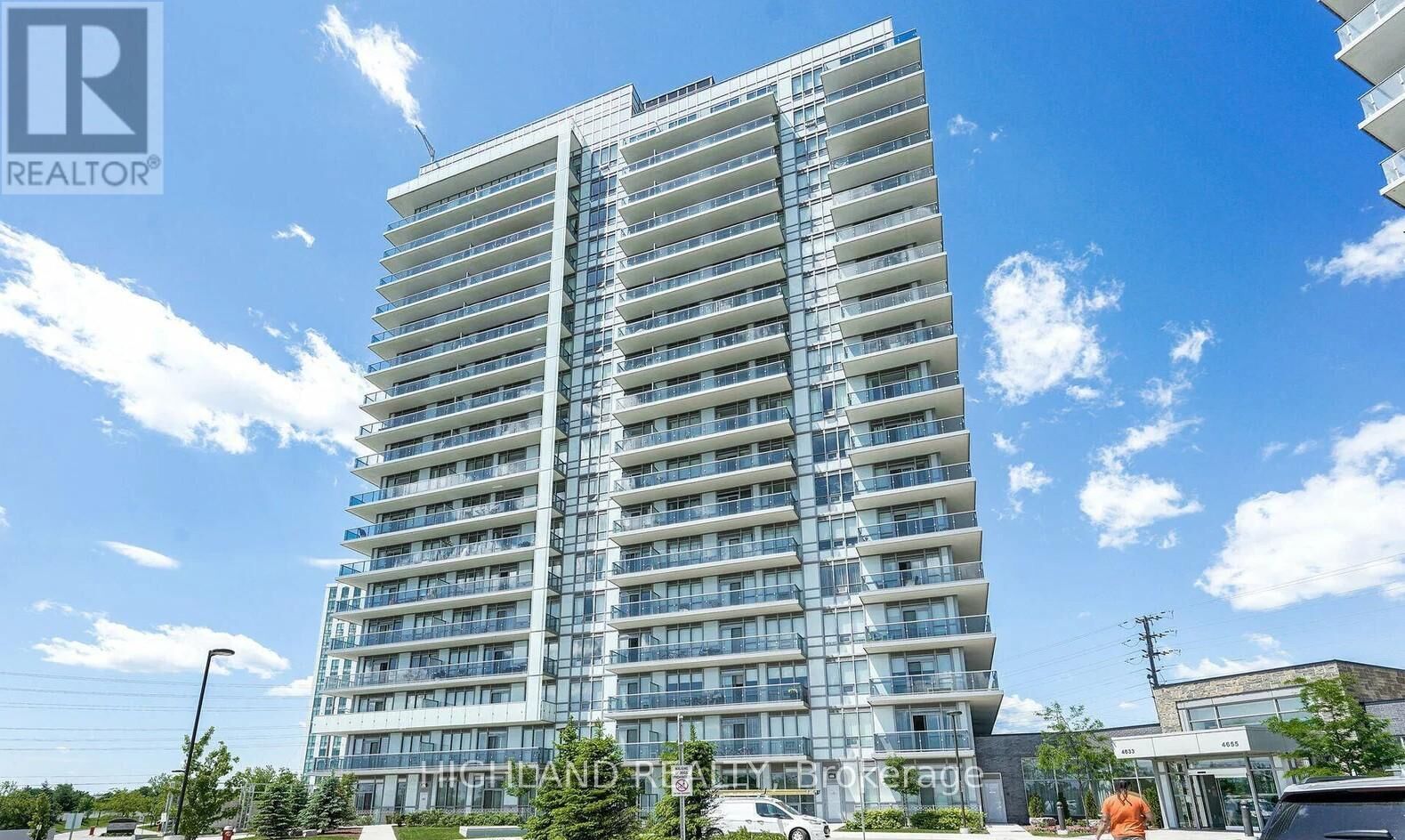 Property Photo:  4677 Glen Erin Drive 1510  ON L5N 3L3 