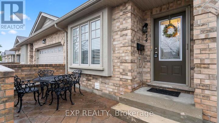 Property Photo:  2100 Denview Avenue 14  ON N6G 0J5 