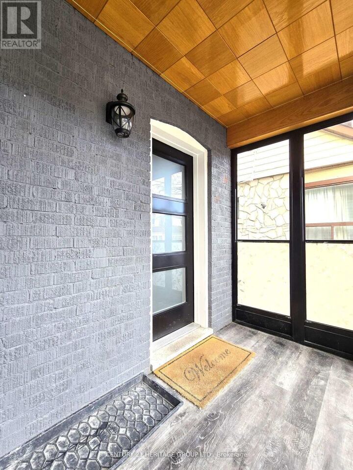 Property Photo:  46 Mahoney Avenue Main  ON M6M 2H4 