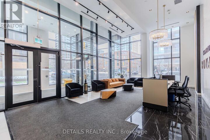 Property Photo:  180 George Street 510  ON K1N 0G8 