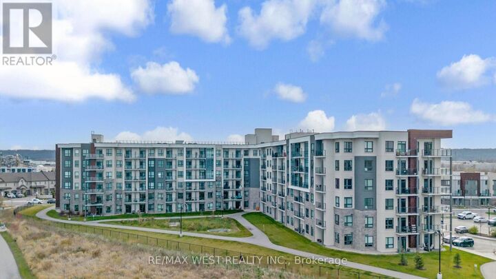 Property Photo:  101 Shoreview Place 131  ON L8E 0K2 