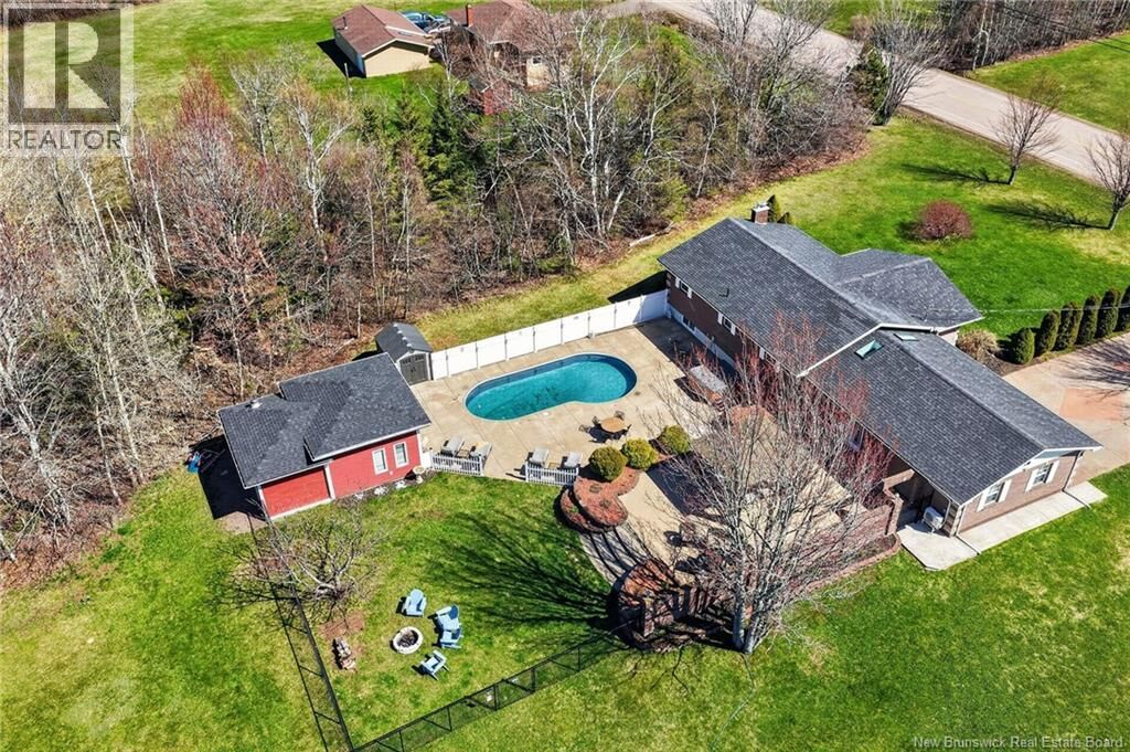 Property Photo:  194 Trois-Ruisseaux  NB E4N 2C1 