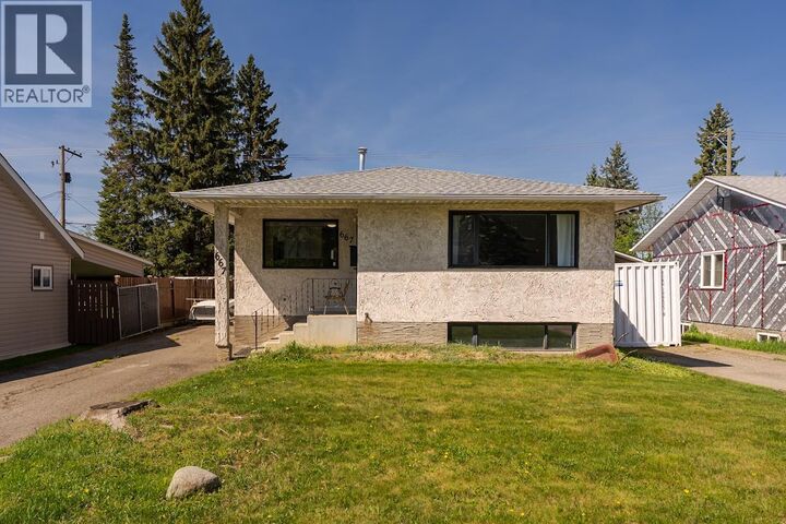 Property Photo:  667 Alward Street  BC V2M 2E6 