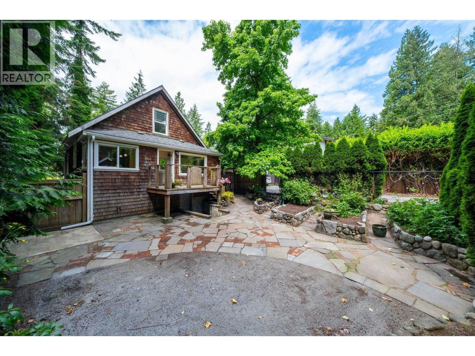 Property Photo:  1075 Gladwin Drive  BC V7R 1A1 