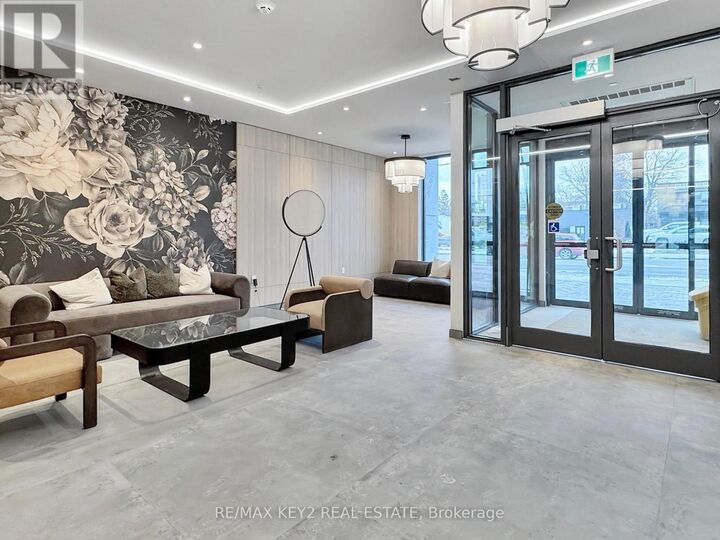 Property Photo:  556 Marlee Avenue 611  ON M6B 0B1 