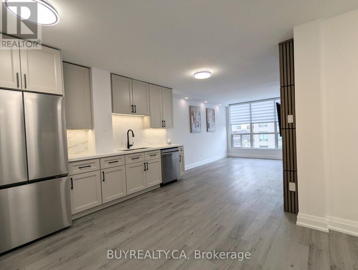 Property Photo:  256 Doris Avenue 1603  ON M2N 6X8 