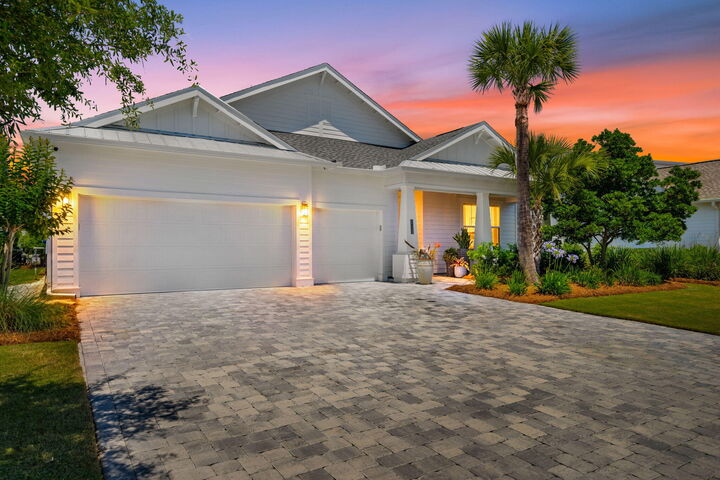 Property Photo:  40 Tamoka Court  FL 32461 