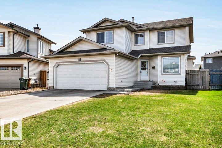 Property Photo:  5 Hayden Place  AB T8N 6V1 