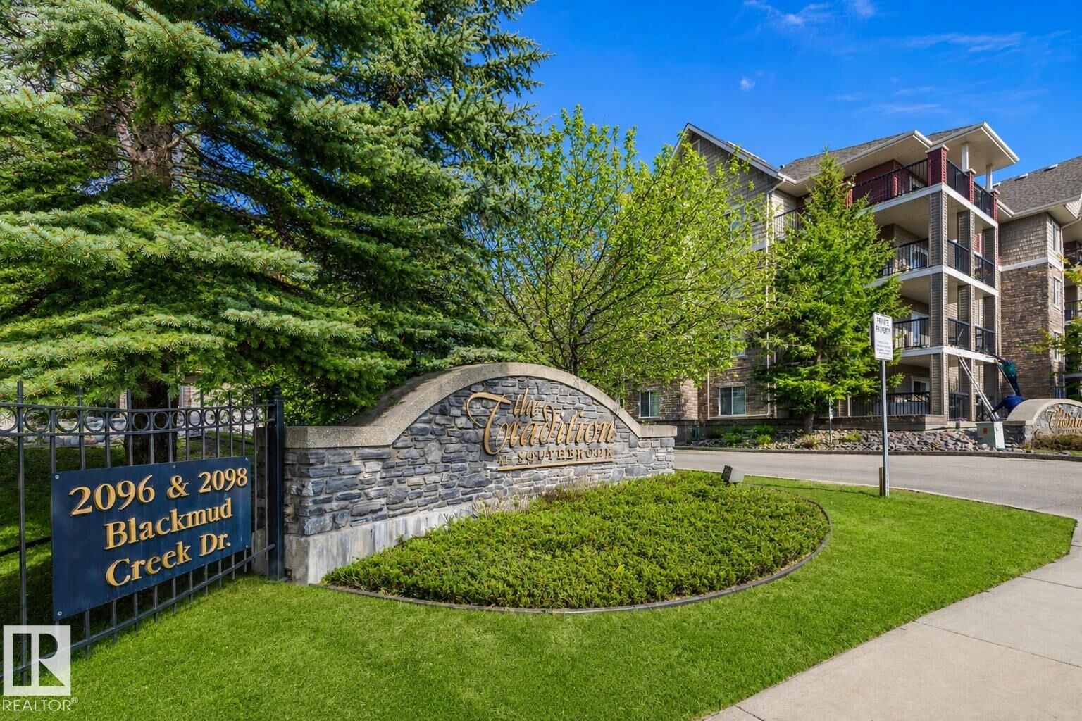 Property Photo:  353 2096 Blackmud Creek Drive SW  AB T6W 0G1 