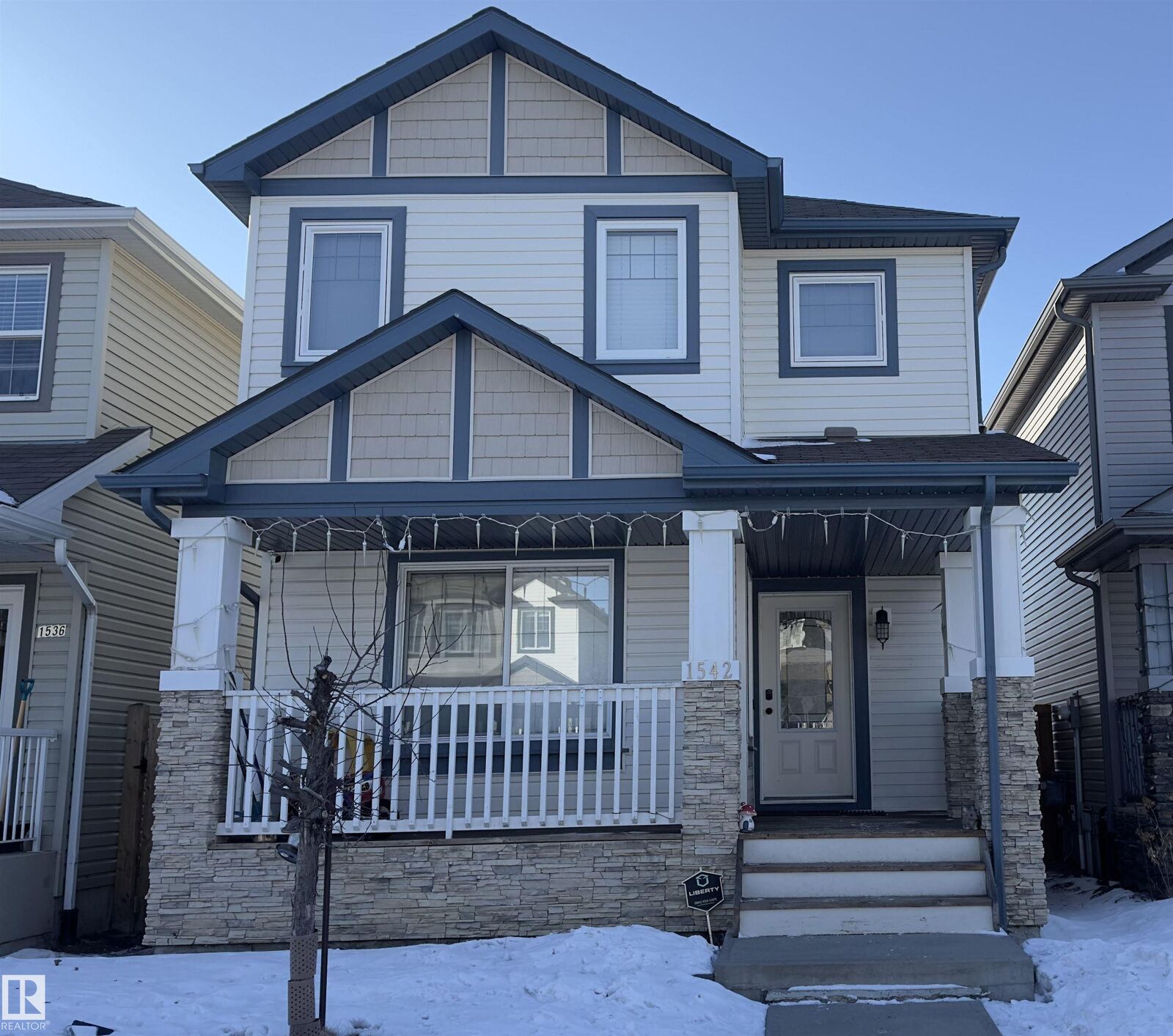 Property Photo:  1542 33A Street NW  AB T6T 0X5 