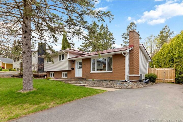 Property Photo:  460 Dufferin Street  NB E3B 3A7 