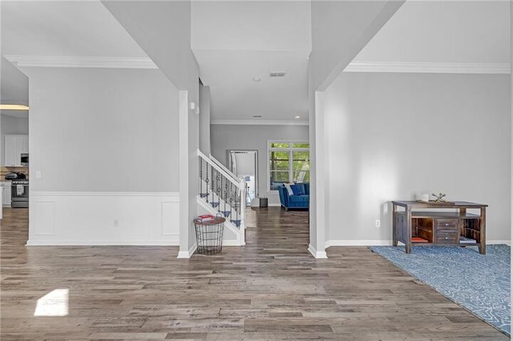 Property Photo:  6190 Georgetown Park Drive  GA 30071 