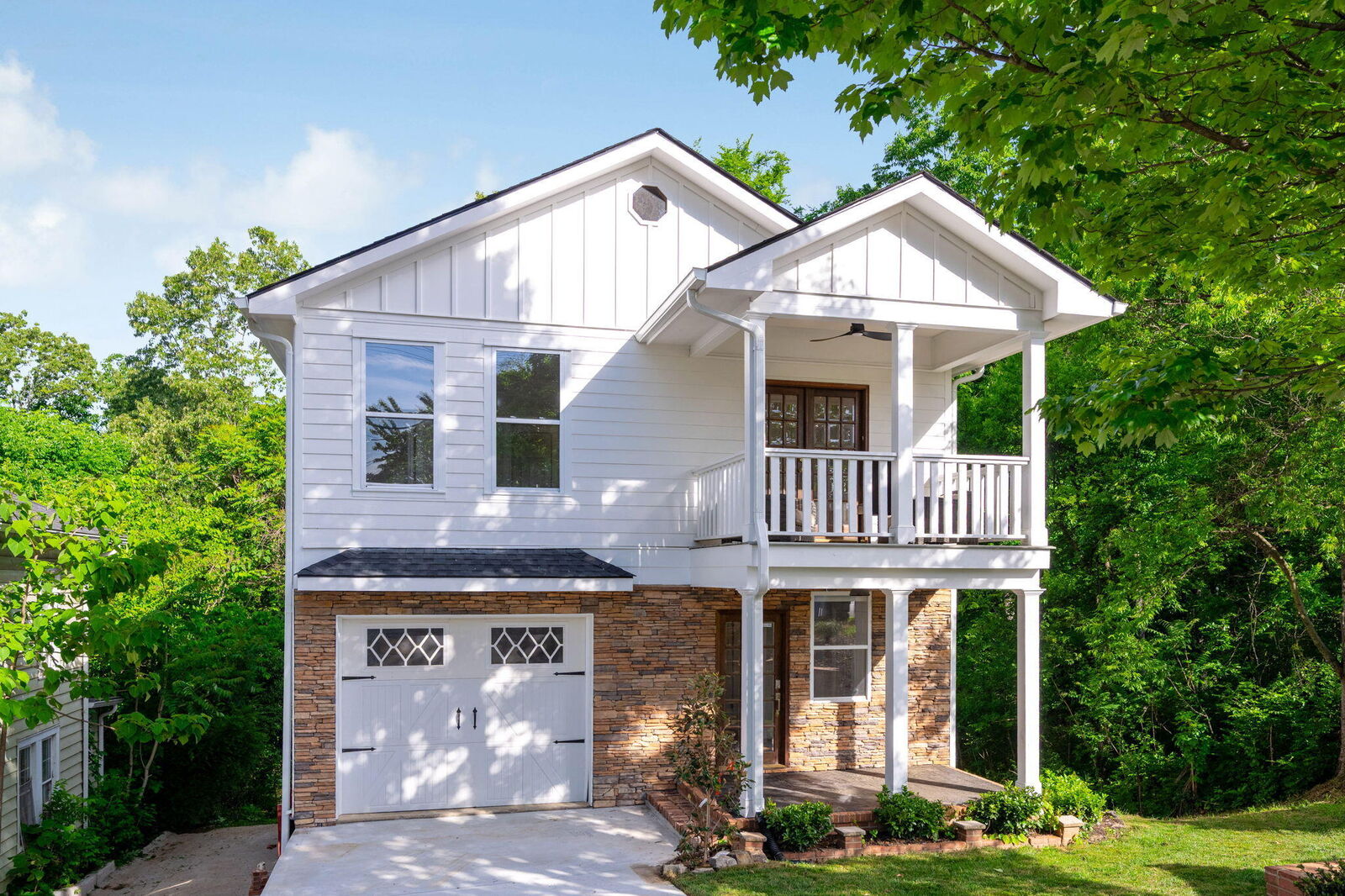 Property Photo: 919 Forest Avenue TN 37405
