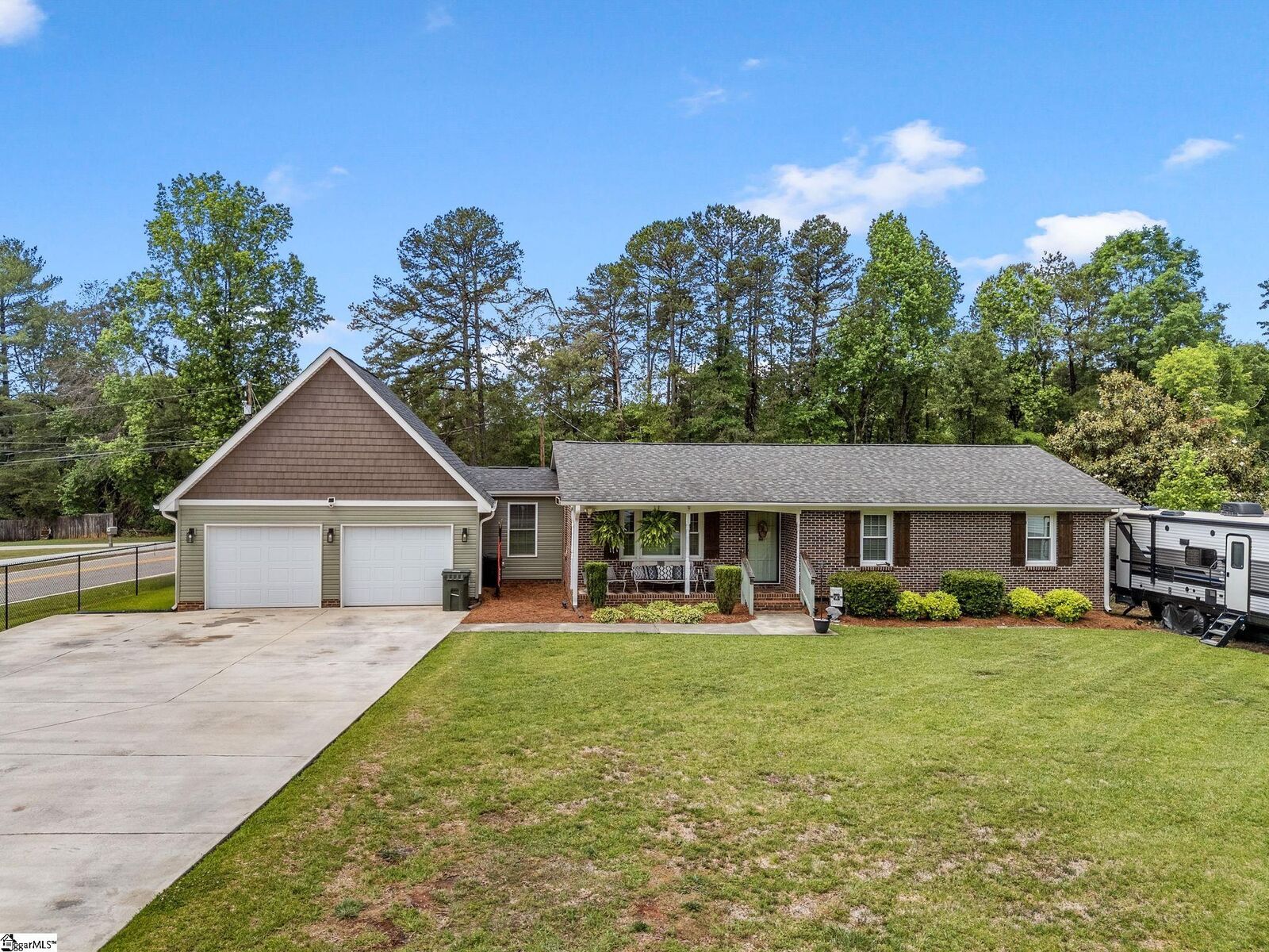 Property Photo:  232 Pine Grove Circle  SC 29323 